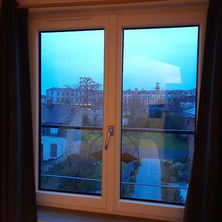 Charmes En Ville Le Charme Authentique 몽뤼꽁 외부 사진